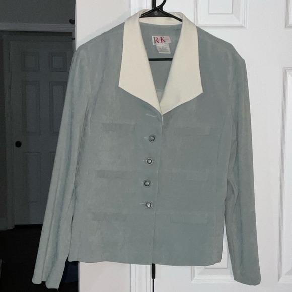 Vintage R&K Women's sage faux suede suit - Picture 2 of 8